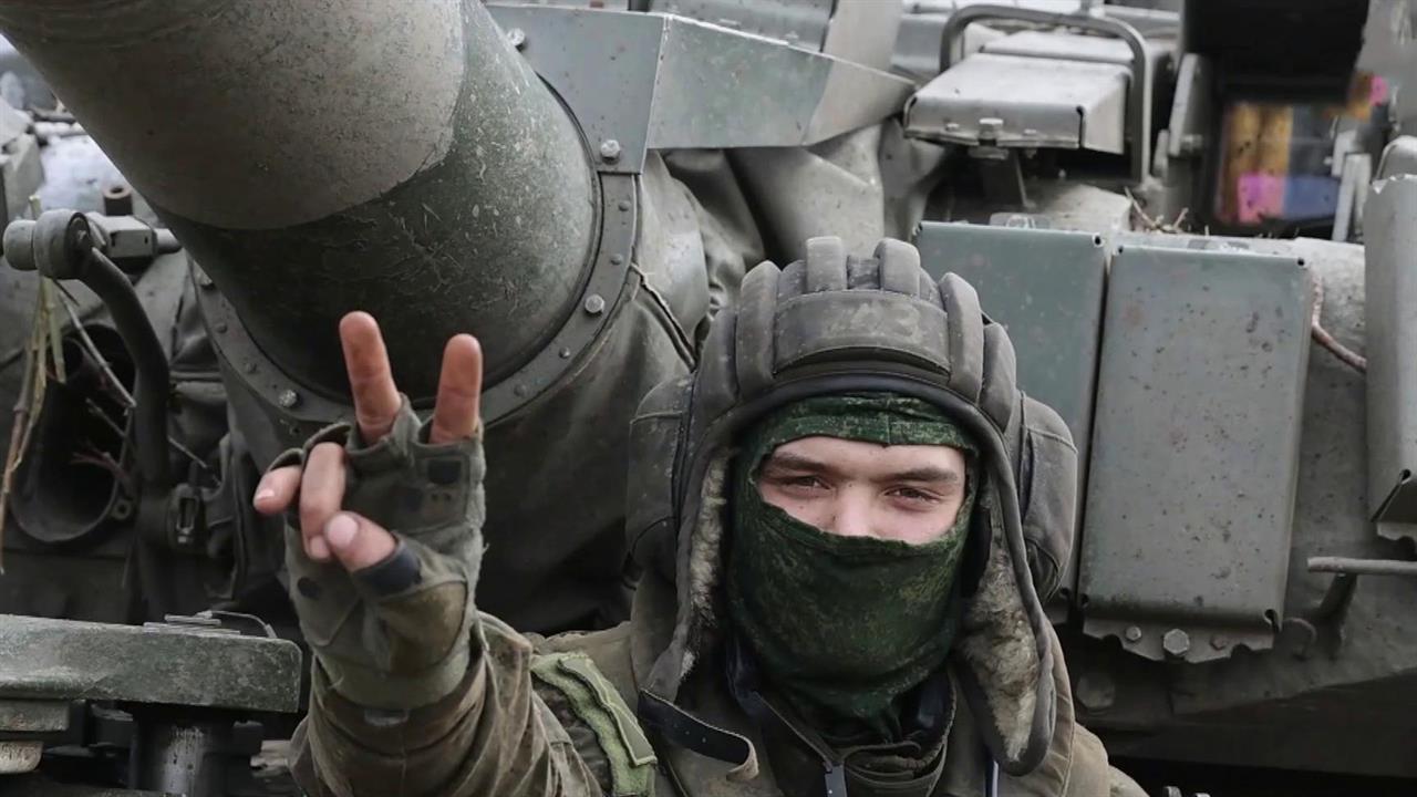 Репортаж из Луганской народной республики о работе российских военных и народной милиции