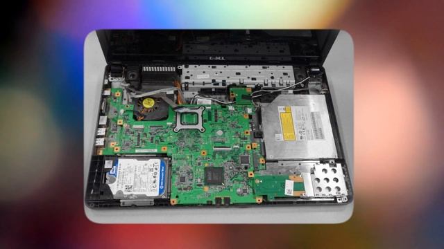 Мастеру принесли ноутбук в ремонт с жалобой на клавиатуру, но всё оказалось куда интереснее смотреть онлайн