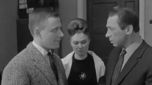 Это нога у того у кого надо нога