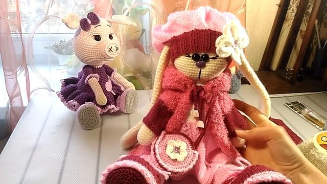 Влог Зайка Тильда тоже будет Куда же без свинок Первый снег смотреть онлайн