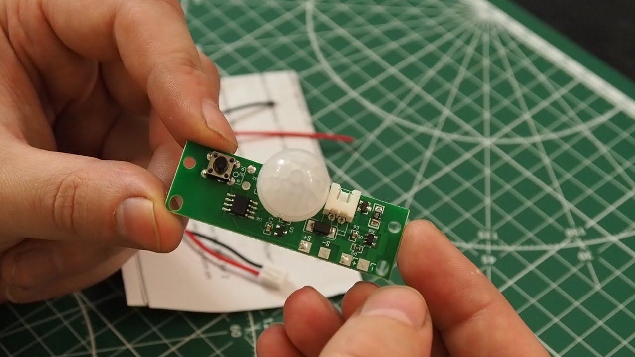 Плата управления солнечной лампой смотреть онлайн