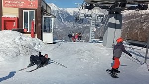 Где учиться кататься новичку на Красной Поляне...