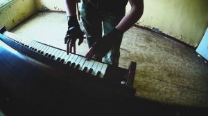 Играю на пианино в заброшенном ДОЛ "Салют" | [Перезалив]