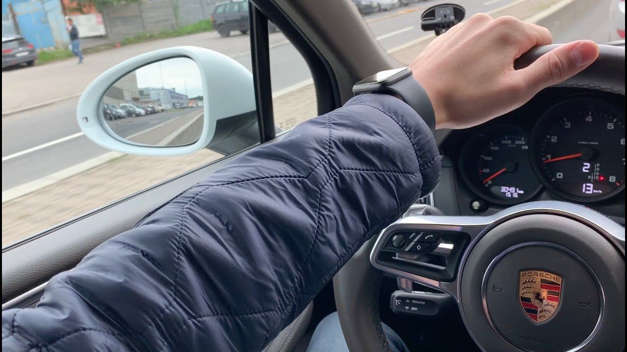 Порше Макан едет на мойку но не доезжает смотреть онлайн
