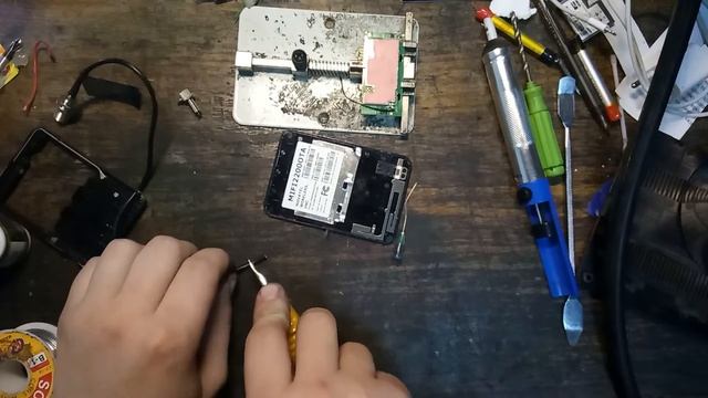 Рутинный ремонт мобильного роутера MI-FI 2200