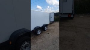 Автопоезд с двумя легковыми прицепами рефрижераторами . Рефприцеп.рф