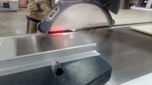 Работа Форматно раскроечного станка ALTENDORF F45