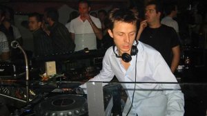 MARTIN SOLVEIG Vs SALIF KEITA - Madan