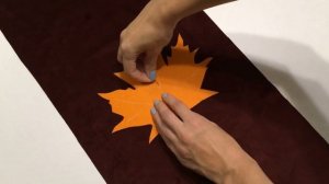 DIY / Декор своими руками. Наволочка с кленовым листком.
