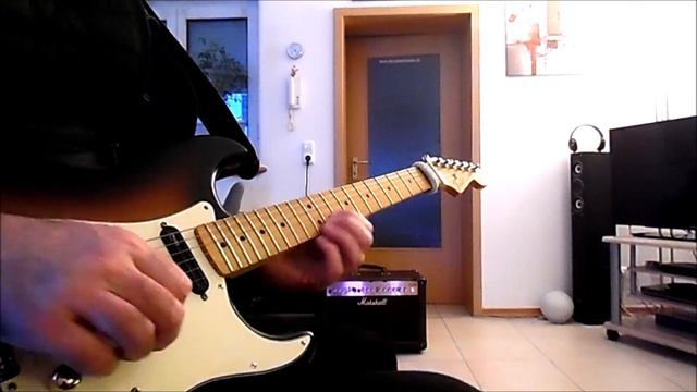 Fender Mexico Fat Strat Soundcheck played by HH смотреть онлайн