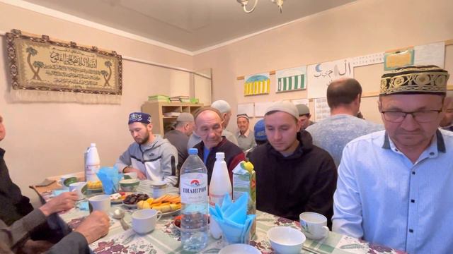 Азан брат Абдурахман 17.04.2023 Рамадан смотреть онлайн