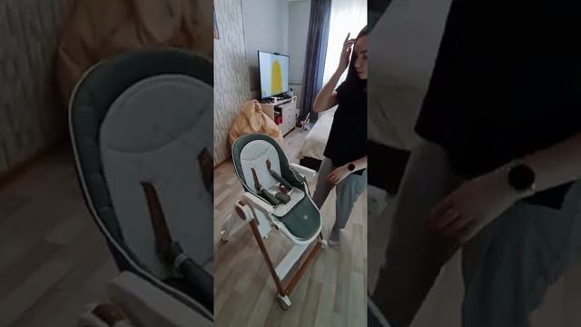 Обзор HAPPY BABY BERNY V2 стульчика для кормления смотреть онлайн