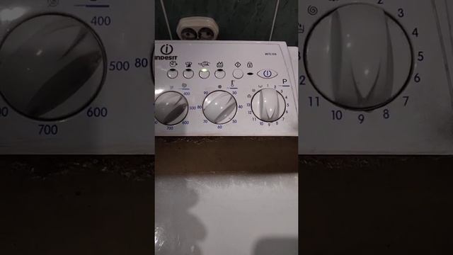 Здравствуйте. Подскажите в чём причина Индезит witl 106, при... смотреть онлайн