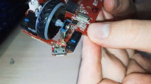 Ремонт мышки Bloody R7: Замена MicroUSB разъема.