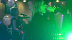 Группа Комбинация на дне рождения