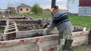 Фундамент.Заливаем ростверк.