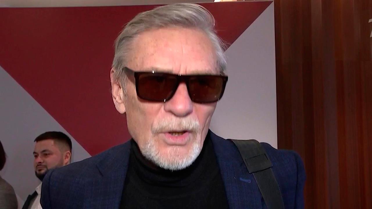 В "Зарядье" собралась группа избирателей по выдвижению Владимира Путина кандидатом в президенты