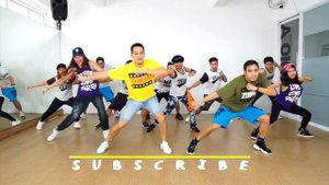 Con Calma by Daddy Yankee | Live Love Party™ | Zumba® | Dance Fitness