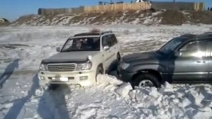 На что способен Lexus LX 470. По бездорожью на машине премиум класса