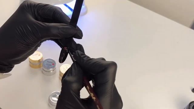 РАБОТА С ГЕЛЬ КРАСКОЙ  Как создать красивый  дизайн с блестками