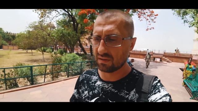 Индия Агра. В Тадж Махал на поезде своим ходом. Индусы удивляют. Про путешествия и приключения влог смотреть онлайн