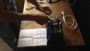 Подключение кнопки пуск и концевого выключателя и реверс электродвигателя 220 вольт