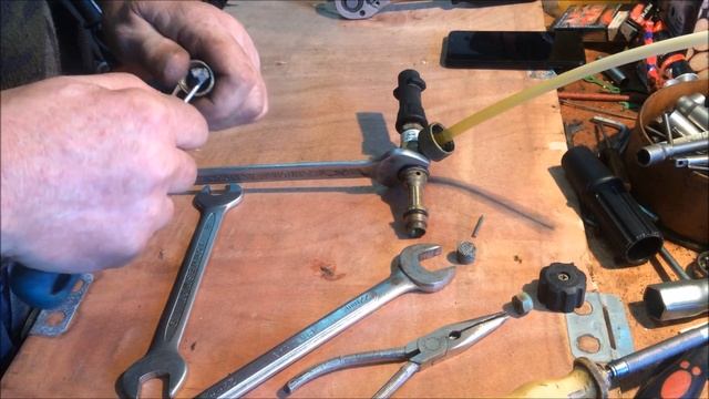 Если ,,пенник,, у Авто-Мойки перестал пенить!(Замена ,,таблетки,, смотреть онлайн