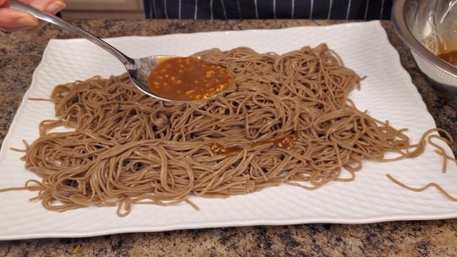 Соба с овощами | Салат с гречневой лапшой | Салат с соба лапшой | Соба | Гречневая соба с овощами смотреть онлайн