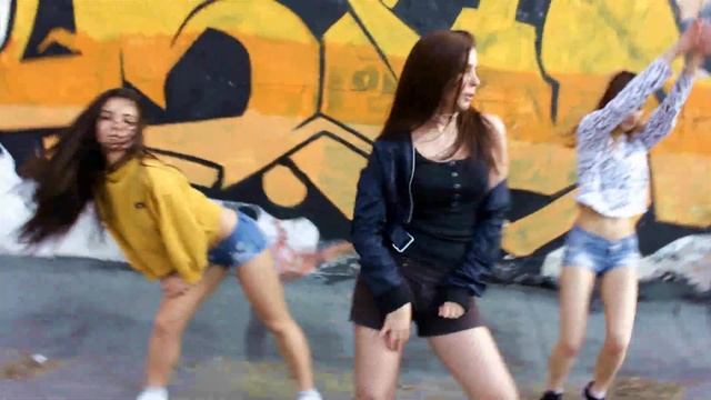 3 в 1. Женский трап, рэп, тверк. Trap, rap, twerk