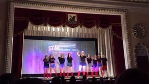 Крутой танец (визитка )