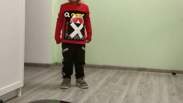 робот пылесос дети смотреть онлайн