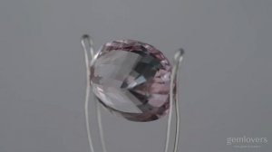 Морганит в огранке овал 13.70 ct