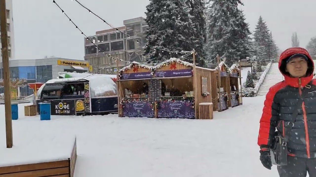 Новогодняя ярмарка 2024 в Пятигорске смотреть онлайн
