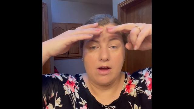 5 Minute Mineral Makeup Look with Lemongrass Spa