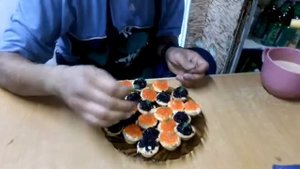 Закуска из чёрной, красной икры