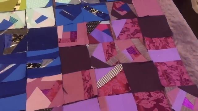 RAINBOW QUILT ОТЛИЧНАЯ ИДЕЯ ДЛЯ ЛОСКУТНОГО ОДЕЯЛА ИЗ НЕНУЖНЫХ ВЕЩЕЙ РАДУГА Мастер класс #геллачара