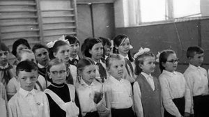 Старые школьные фото и забытая песня Антонова.wmv