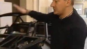 Николай Фоменко показал, как собирают спорткар Marussia