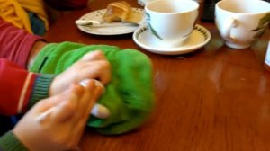 Препарирование лягушки. Puppet Frog Dissection.