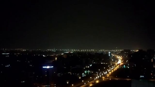 Вечерний Дубай. Evening Dubai. Гроза в Емиратах. Спокойный дождик.