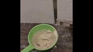 ?Заказчик попал на 40т. из за плинтусов? / Установка дюрополимерного плинтуса на кривые стены