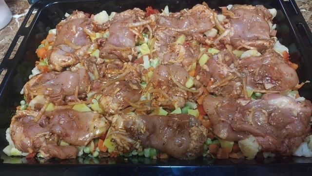 Вкусный и #лёгкийужин #куриныебёдрышки с овощами