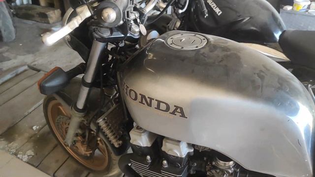 Honda cb 750 Работа двигателя после ремонта смотреть онлайн