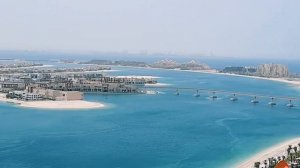 Dubai Palm Jumeriah Island ✌ The Amazing view #Dubai #visitdubai #travel #palmjumeriah #island