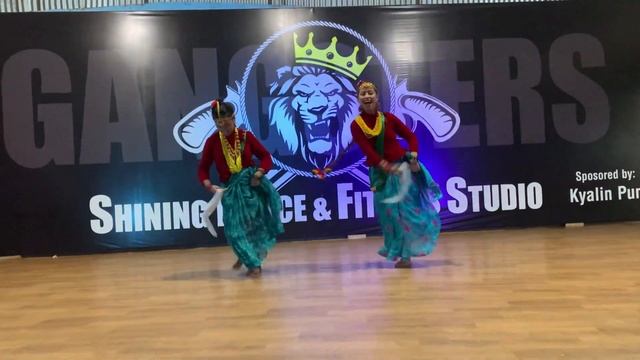 Chatta Rumal (चट्ट रुमाल) |NEPALI CULTURAL DANCE| Simu Alisha Choreography. смотреть онлайн