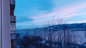 Красивое видео первого рассвета в Мурманске на крайнем севере (15/02/2024 чт) 1000016159.mp4