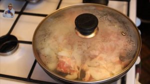 Картошка жареная со свининой.