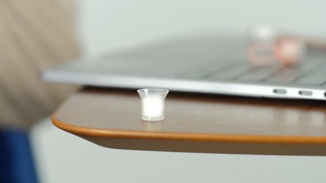 How To: The Tina Davies Pigment Rings with Sponge смотреть онлайн