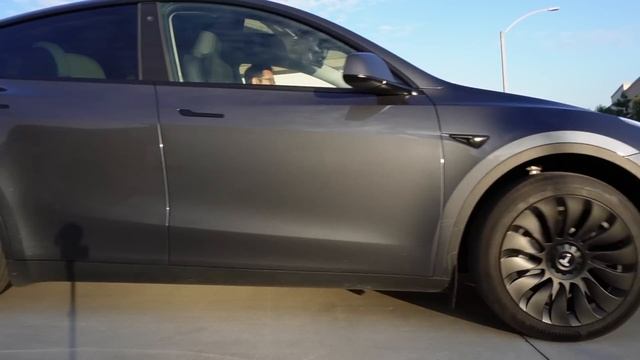2023 Tesla Model Y Wheel Covers Upgrade with 15 Mile Range Boost! #tesla смотреть онлайн