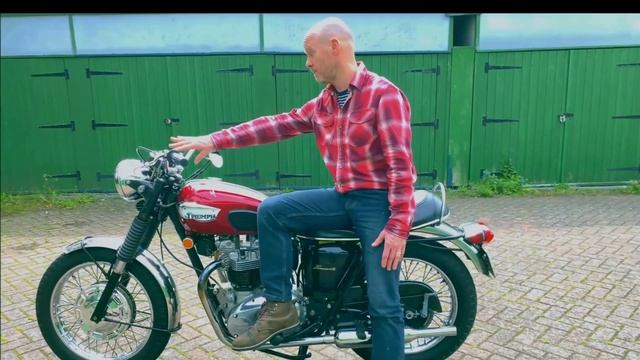 Coolest looking British bike ever ?  riding the 1968 T120 Bonneville